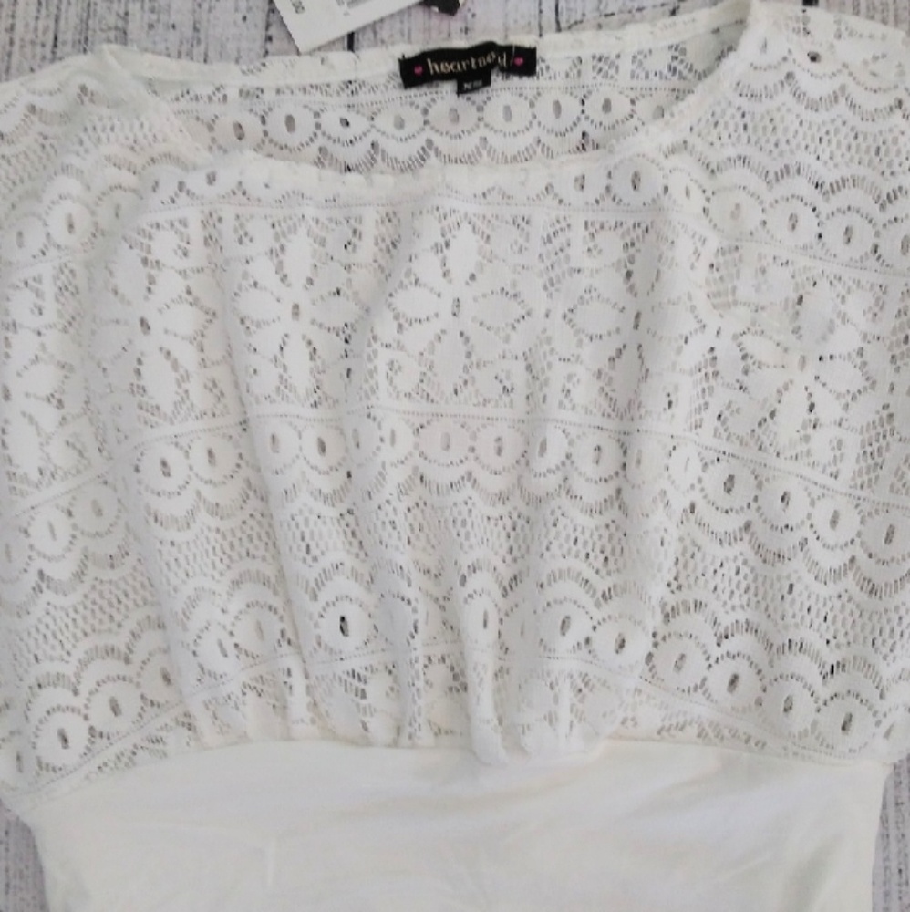 ✨NWT✨ HeartSoul off white top with lace detail - Picture 4 of 4